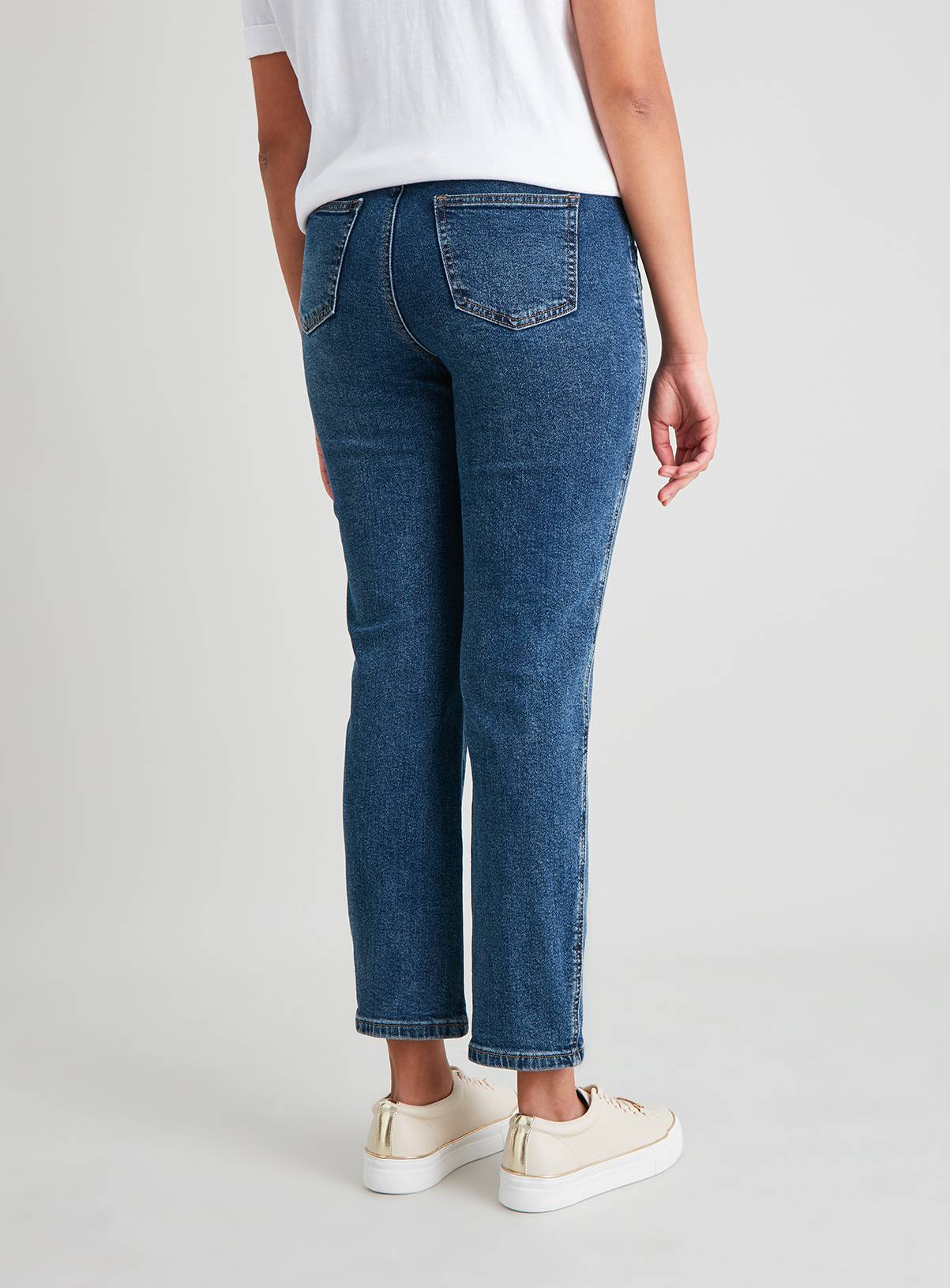 Dark Denim Straight Leg Panel Jeans With Stretch - 20 - Image 2